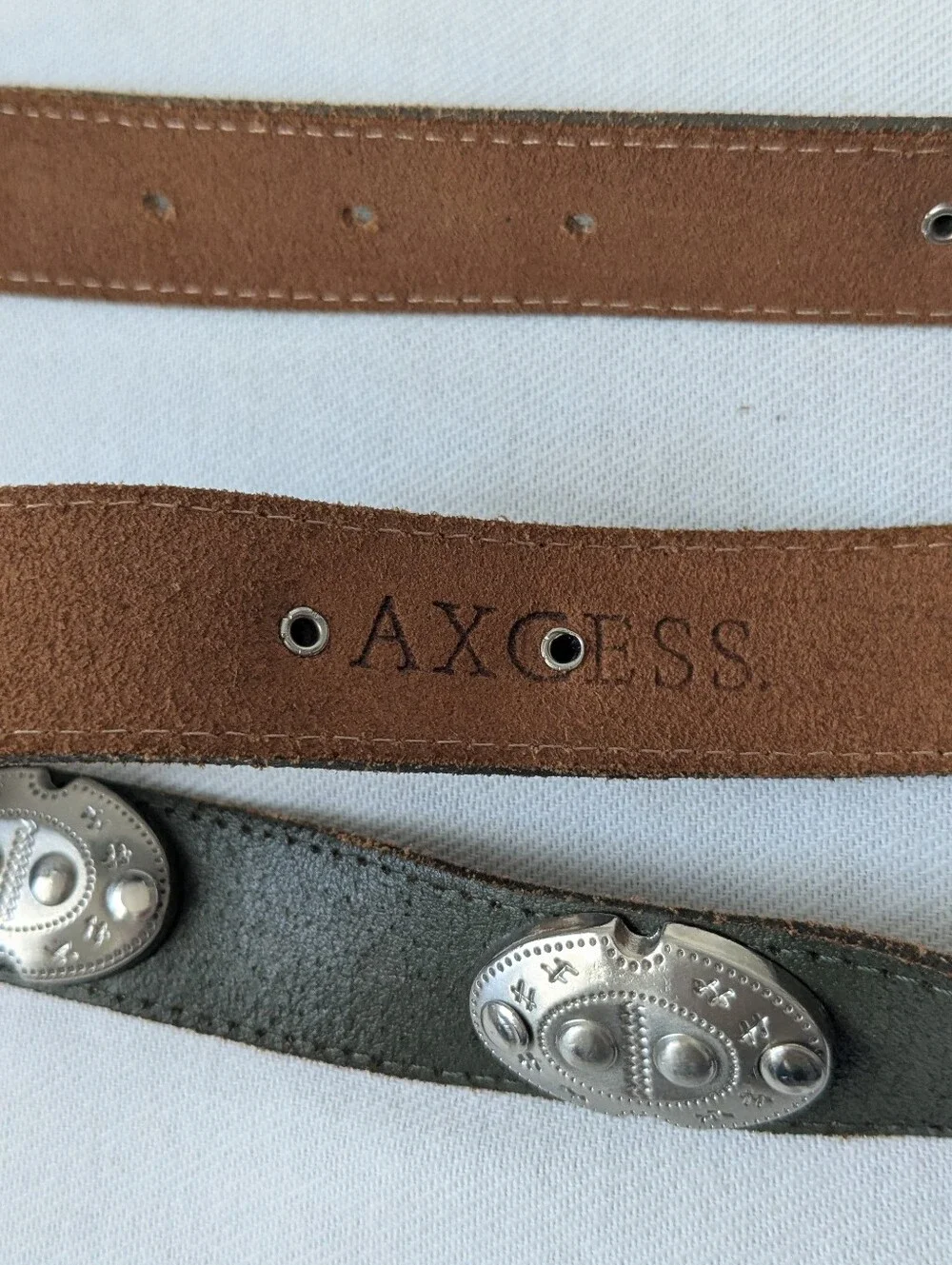 Axcess Dark Green Genuine Leather Belt Western-Style Silver Conchos